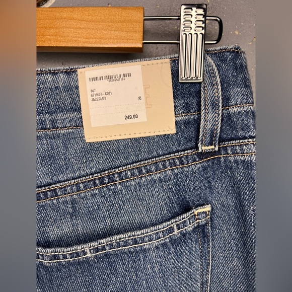 PAIGE Zoey High Rise Wide Leg Jeans in Jazz Club (27) - Picture 6 of 9